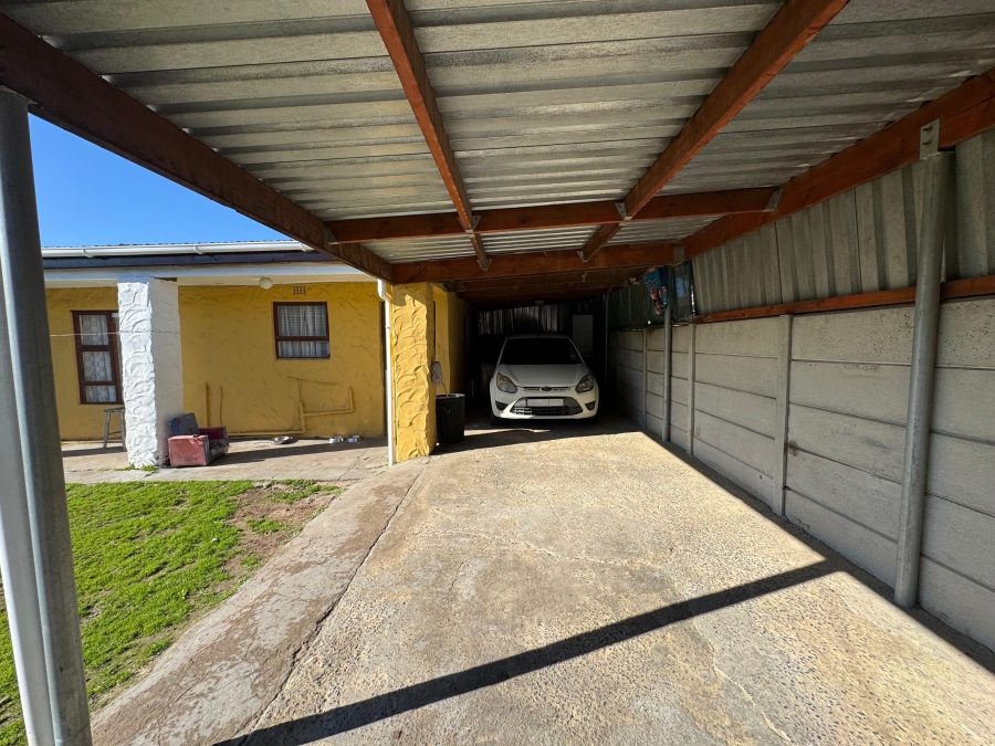 3 Bedroom Property for Sale in Forest Heights Western Cape